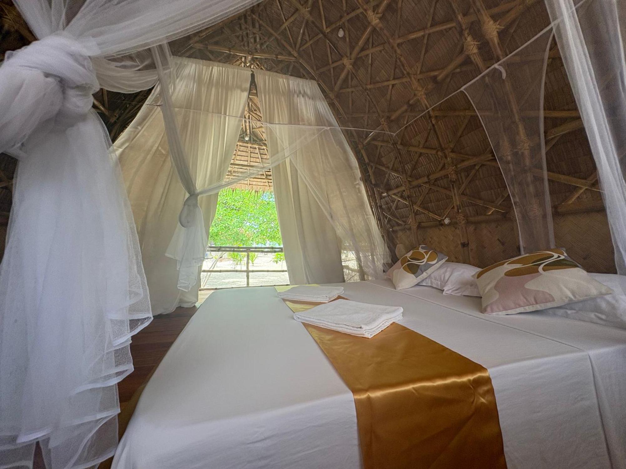 Dosplaya Ecocamp Hotel El Nido Bagian luar foto